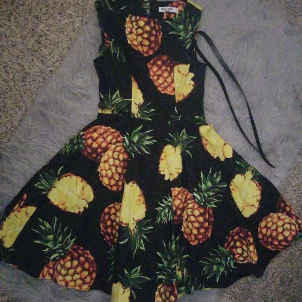 Grace Karen small retro pineapple dress